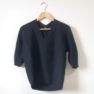 UNIQLO | Black 3D Cocoon V-Neck 3/4 Sleeve Sweater